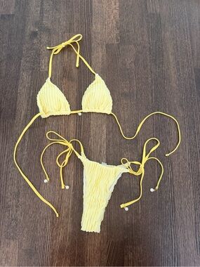 Yellow Tie-String Ribbed Bikini Set - Women's Swim Top & Bottom NWOT
